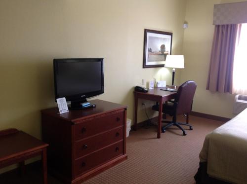 Imagen de la habitación del Hotel Best Western Plus Butterfield Inn. Foto 3
