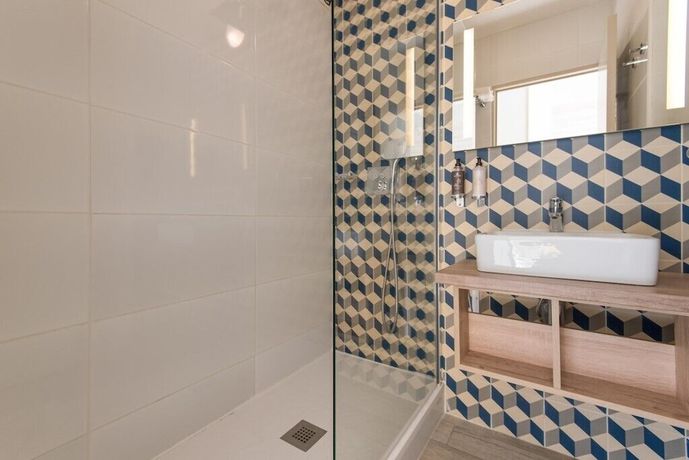 Imagen de la habitación del Hotel Best Western Plus Canet-plage. Foto 5