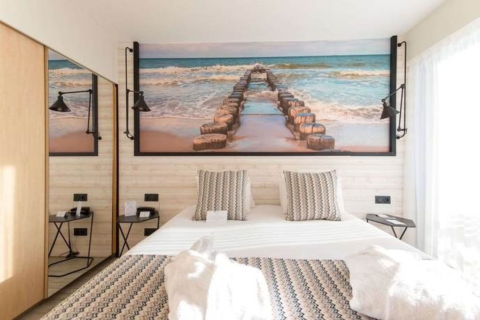 Imagen de la habitación del Hotel Best Western Plus Canet-plage. Foto 17