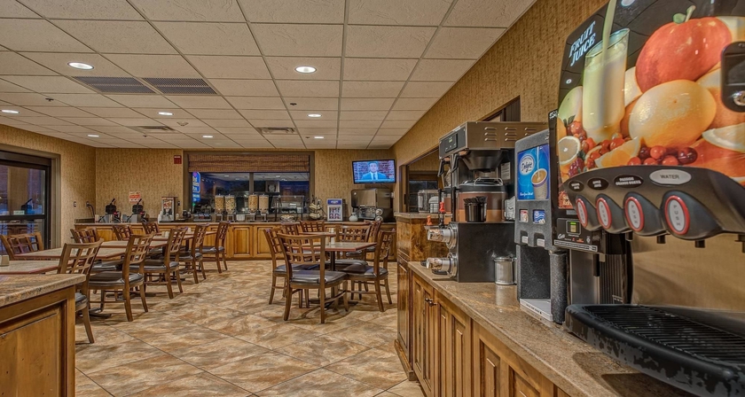 Imagen del bar/restaurante del Hotel Best Western Plus Canyonlands Inn. Foto 3