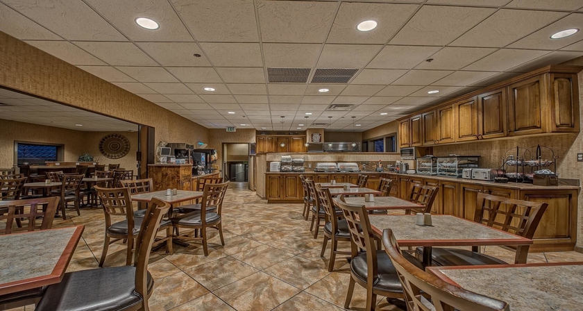 Imagen del bar/restaurante del Hotel Best Western Plus Canyonlands Inn. Foto 6