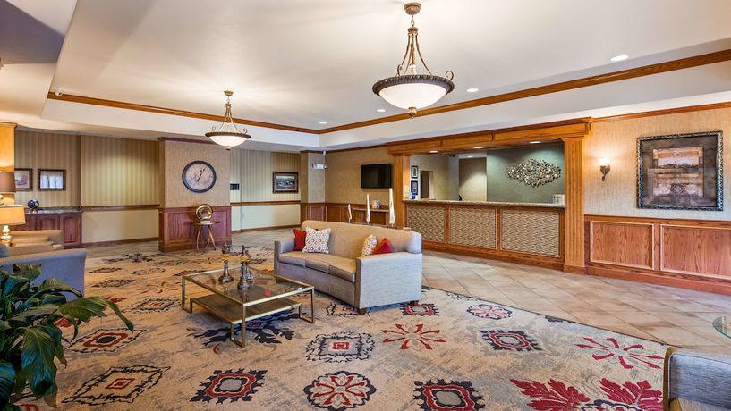 Imagen de los interiores del Hotel Best Western Plus Capital Inn. Foto 16