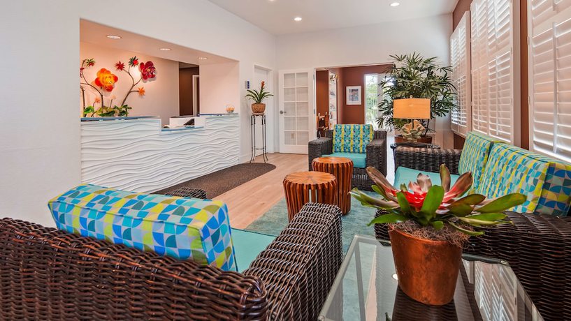 Imagen de los interiores del Hotel Best Western Plus Capitola By-The-Sea Inn and Suites. Foto 19