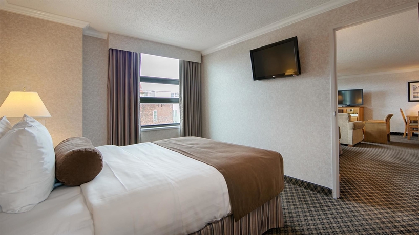 Imagen de la habitación del Hotel Best Western Plus Carlton Plaza. Foto 4