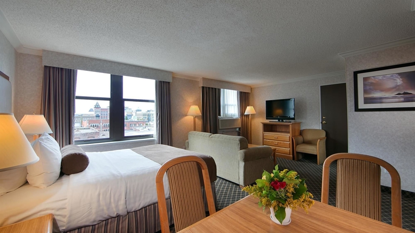 Imagen de la habitación del Hotel Best Western Plus Carlton Plaza. Foto 6