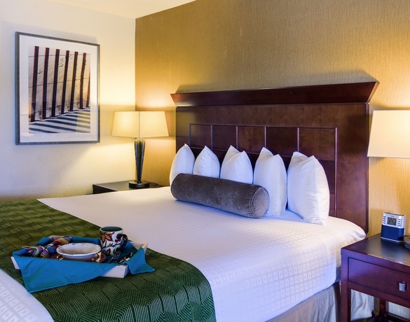 Imagen de la habitación del Hotel Best Western Plus Carpinteria Inn. Foto 4