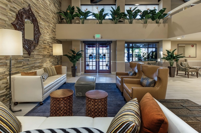 Imagen de los interiores del Hotel Best Western Plus Carpinteria Inn. Foto 13