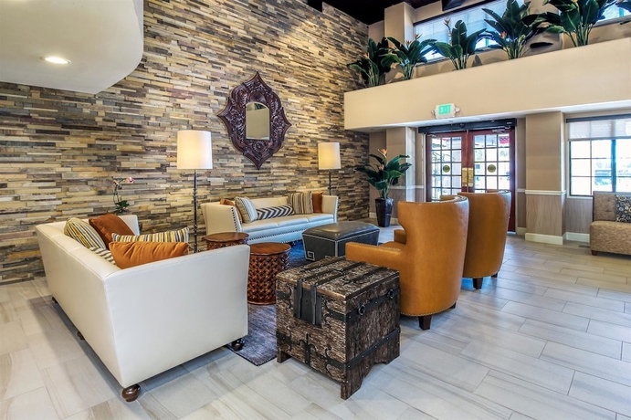 Imagen de los interiores del Hotel Best Western Plus Carpinteria Inn. Foto 15