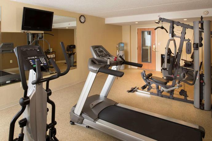 Imagen de los interiores del Hotel Best Western Plus Cedar Bluff Inn. Foto 10