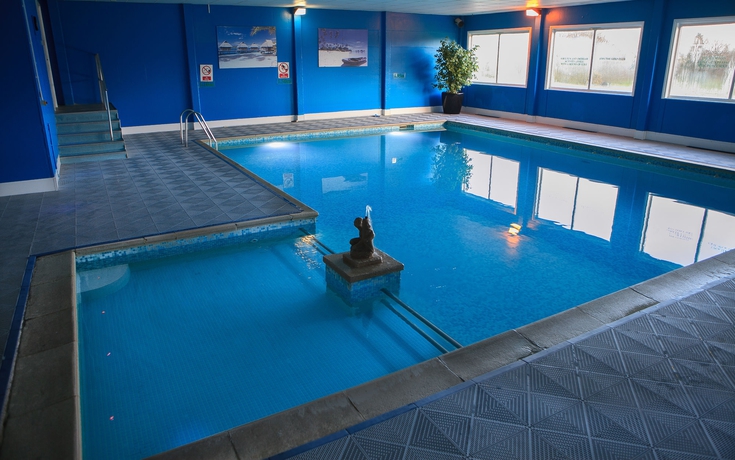 Imagen de la piscina del Hotel Best Western Plus Centurion. Foto 16