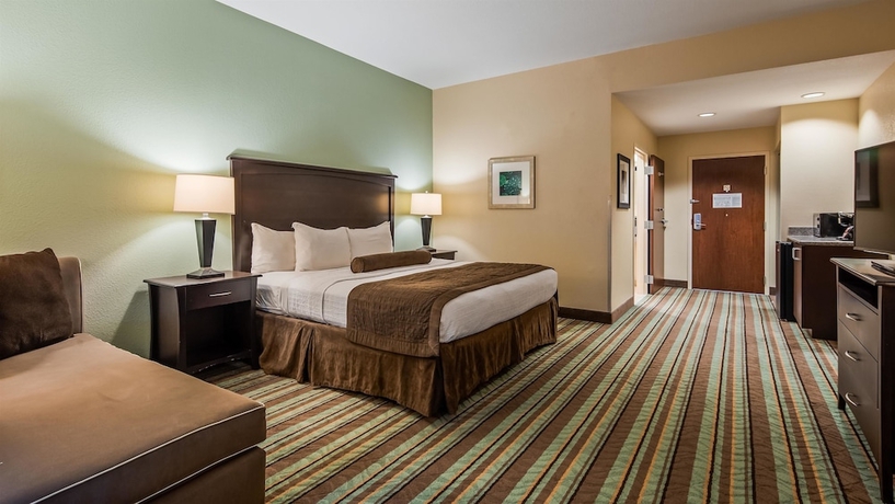 Imagen de la habitación del Hotel Best Western Plus Chain Of Lakes Inn and Suites. Foto 8