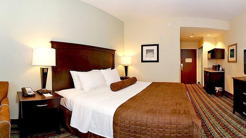 Imagen de la habitación del Hotel Best Western Plus Chain Of Lakes Inn and Suites. Foto 13