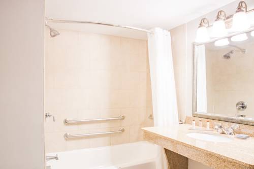Imagen de la habitación del Hotel Best Western Plus Champaign/urbana Inn. Foto 3