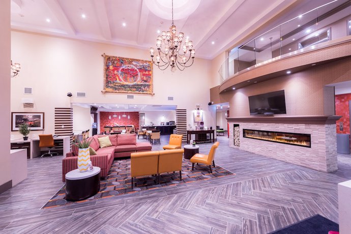 Imagen de los interiores del Hotel Best Western Plus Chateau Fort St. John. Foto 16