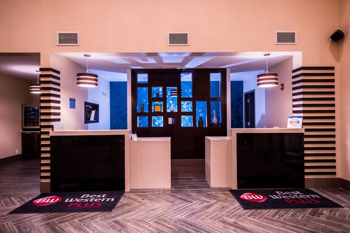 Imagen de los interiores del Hotel Best Western Plus Chateau Fort St. John. Foto 17