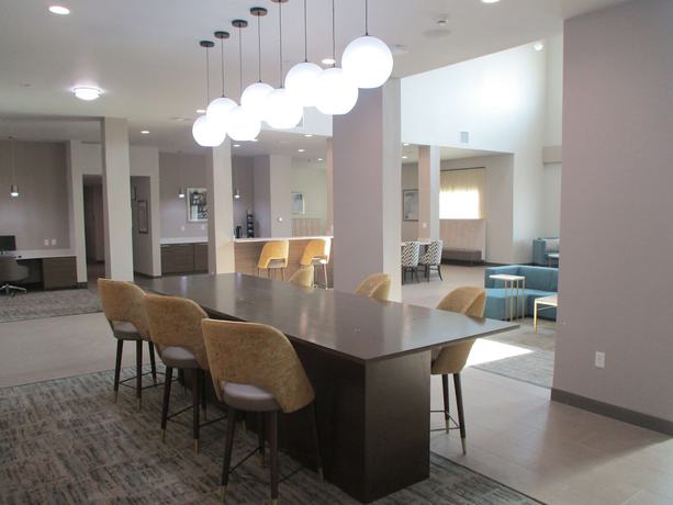 Imagen de los interiores del Hotel Best Western Plus Chickasha Inn. Foto 15