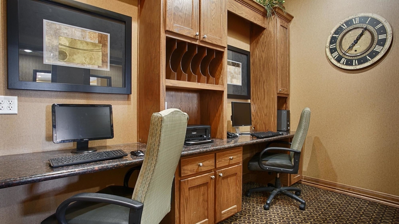 Imagen de los interiores del Hotel Best Western Plus Christopher Inn and Suites. Foto 12