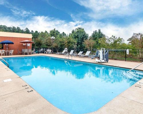 Imagen general del Hotel Best Western Plus Cleveland Inn & Suites. Foto 2