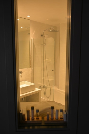 Imagen de la habitación del Hotel Best Western Plus Clos Syrah. Foto 17