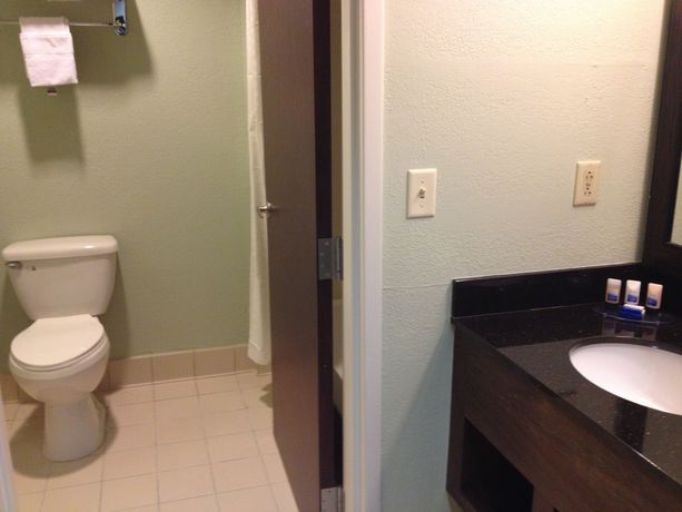 Imagen de los interiores del Hotel Best Western Plus Columbia Inn. Foto 15