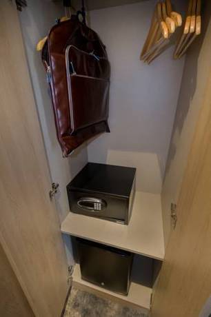 Imagen de la habitación del Hotel Best Western Plus Comedie Saint-roch. Foto 13