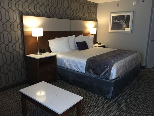 Imagen de la habitación del Hotel Best Western Plus Commerce. Foto 4