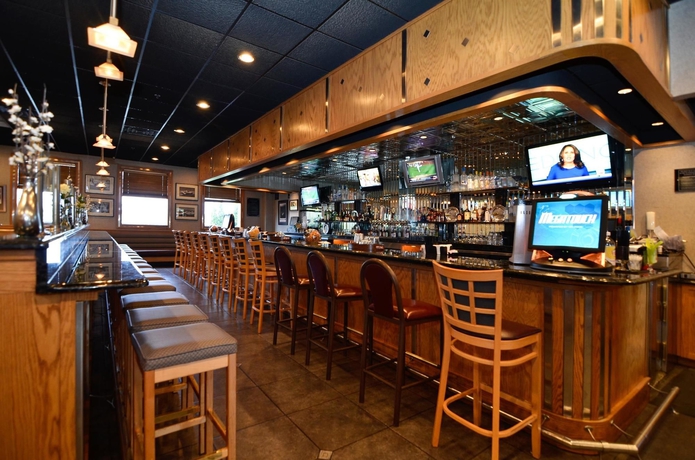 Imagen del bar/restaurante del Hotel Best Western Plus Concordville. Foto 5