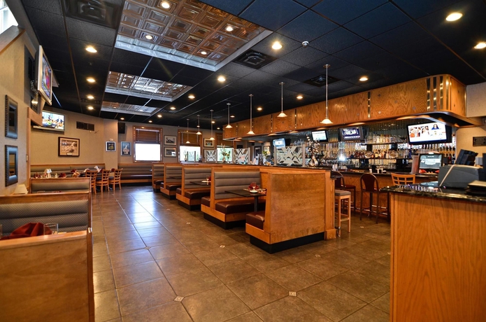 Imagen del bar/restaurante del Hotel Best Western Plus Concordville. Foto 6