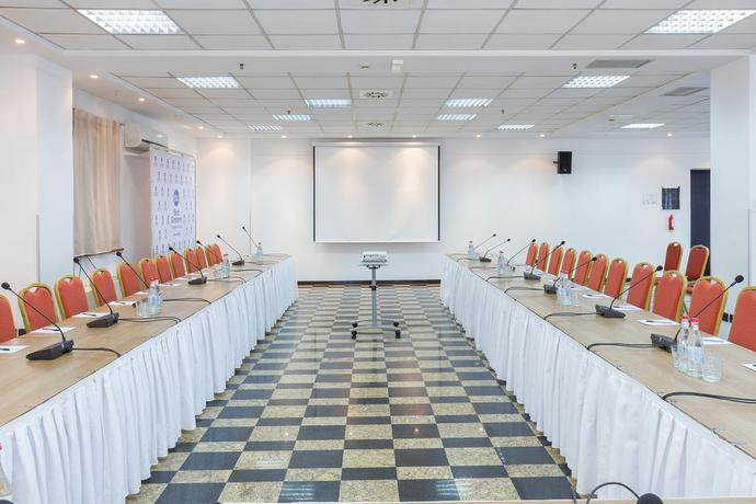 Imagen de los interiores del Hotel Best Western Plus Congress. Foto 12