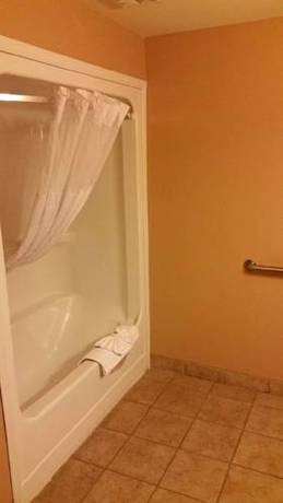 Imagen de la habitación del Hotel Best Western Plus Country Inn & Suites. Foto 8