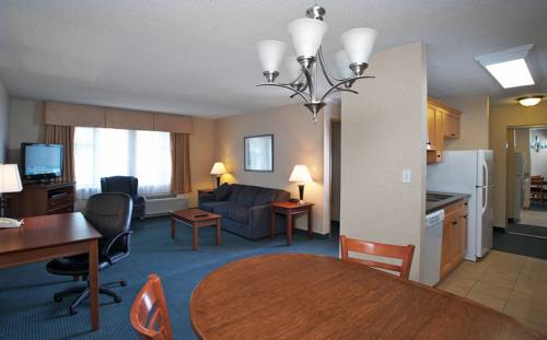 Imagen de la habitación del Hotel Best Western Plus Country Meadows Inn. Foto 13