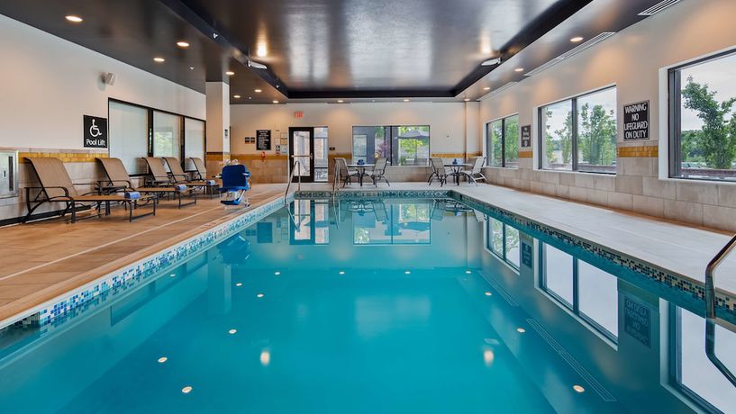 Imagen de la piscina del Hotel Best Western Plus Cranberry-pittsburgh North. Foto 19