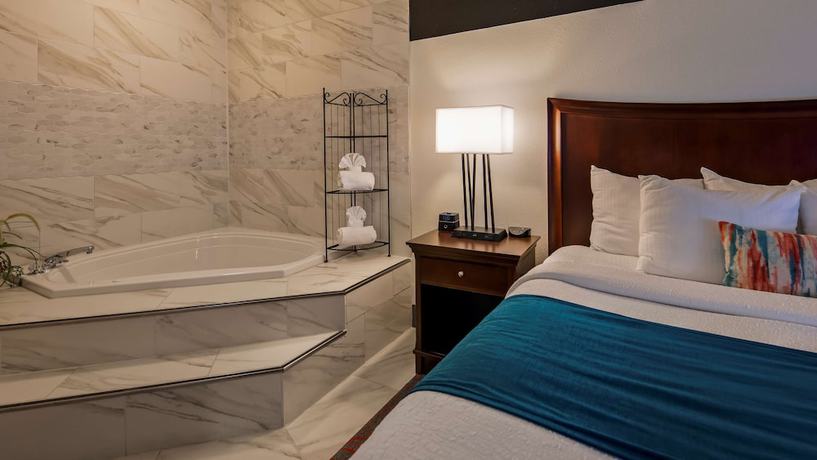 Imagen de la habitación del Hotel Best Western Plus Daphne Inn And Suites. Foto 2