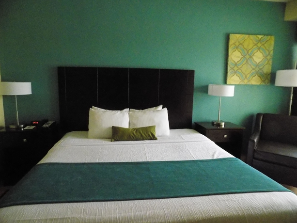 Imagen de la habitación del Hotel Best Western Plus Deerfield Beach Hotel y Suites. Foto 2