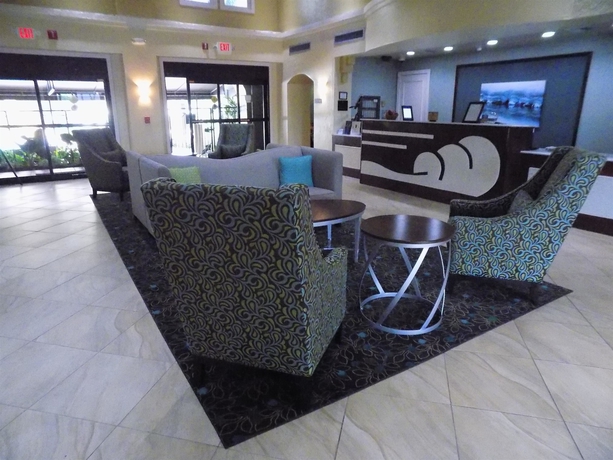 Imagen de los interiores del Hotel Best Western Plus Deerfield Beach Hotel y Suites. Foto 16