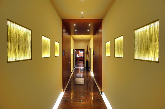 Imagen de los interiores del Hotel Best Western Plus Delta Park. Foto 18