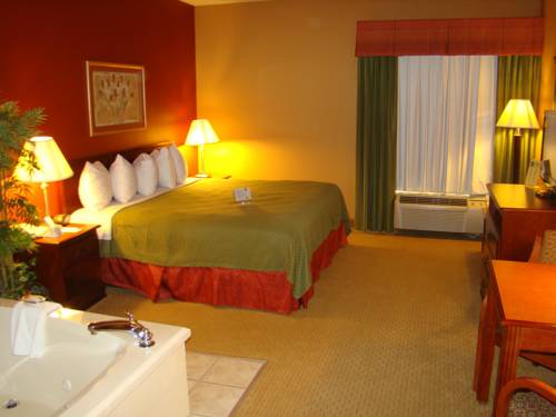 Imagen de la habitación del Hotel Best Western Plus Denton Inn & Suites. Foto 11