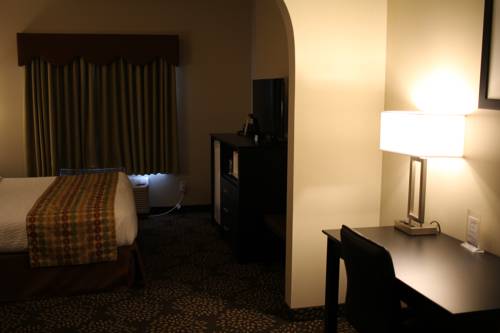 Imagen de la habitación del Hotel Best Western Plus Des Moines West Inn and Suites. Foto 8