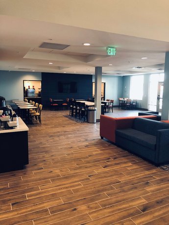 Imagen de los interiores del Hotel Best Western Plus Desert View Inn And Suites. Foto 19