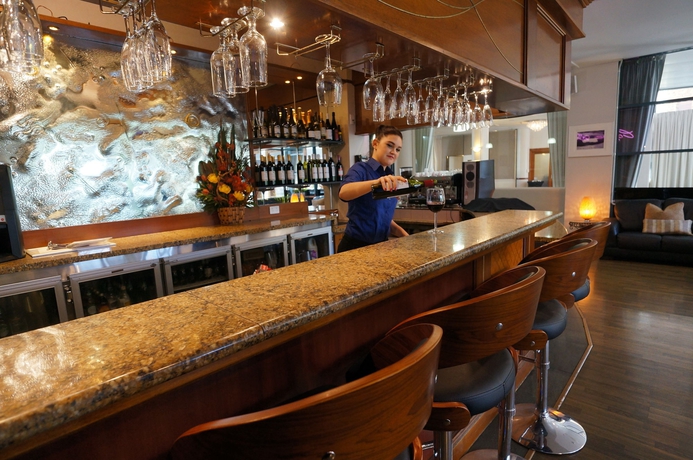 Imagen del bar/restaurante del Hotel Best Western Plus Diana. Foto 2