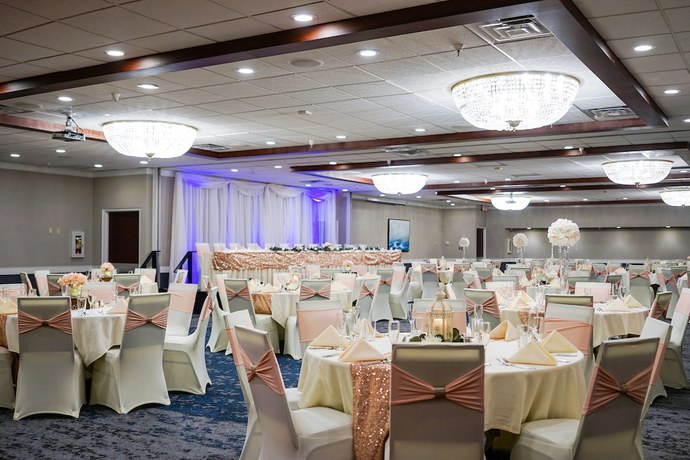 Imagen de los interiores del Hotel Best Western Plus Dubuque and Conference Center. Foto 19
