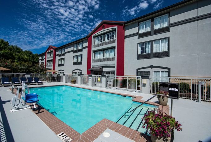 Imagen de la piscina del Hotel Best Western Plus Duluth / Sugarloaf. Foto 19