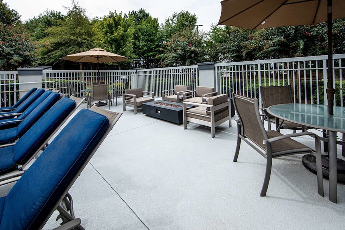 Imagen de los interiores del Hotel Best Western Plus Duluth / Sugarloaf. Foto 18