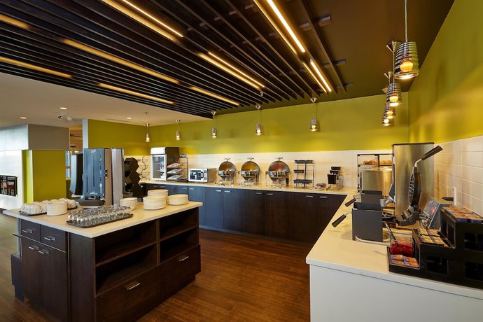 Imagen del bar/restaurante del Hotel Best Western Plus East Side. Foto 3