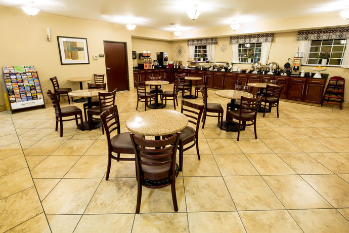 Imagen del bar/restaurante del Hotel Best Western Plus Eastgate Inn And Suites, Wichita. Foto 3