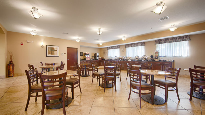 Imagen de los interiores del Hotel Best Western Plus Eastgate Inn And Suites, Wichita. Foto 15