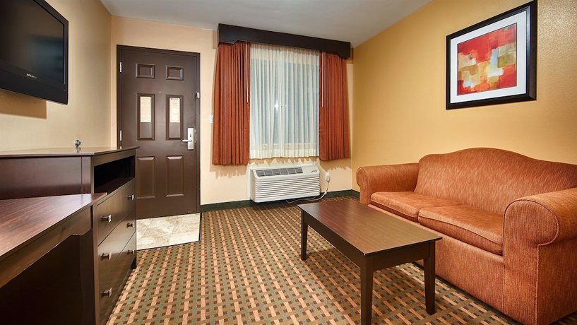 Imagen de la habitación del Hotel Best Western Plus Edinburg Inn And Suites. Foto 10