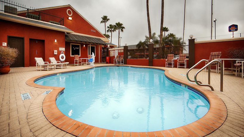 Imagen de la piscina del Hotel Best Western Plus Edinburg Inn And Suites. Foto 19
