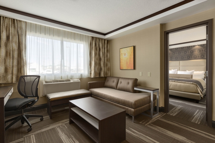 Imagen de la habitación del Hotel Best Western Plus Edmonton Airport Hotel. Foto 9