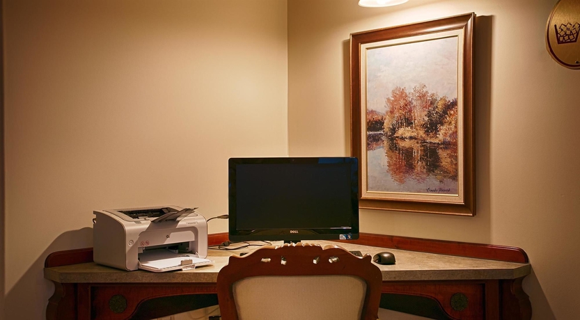 Imagen de los interiores del Hotel Best Western Plus Edmundston. Foto 10